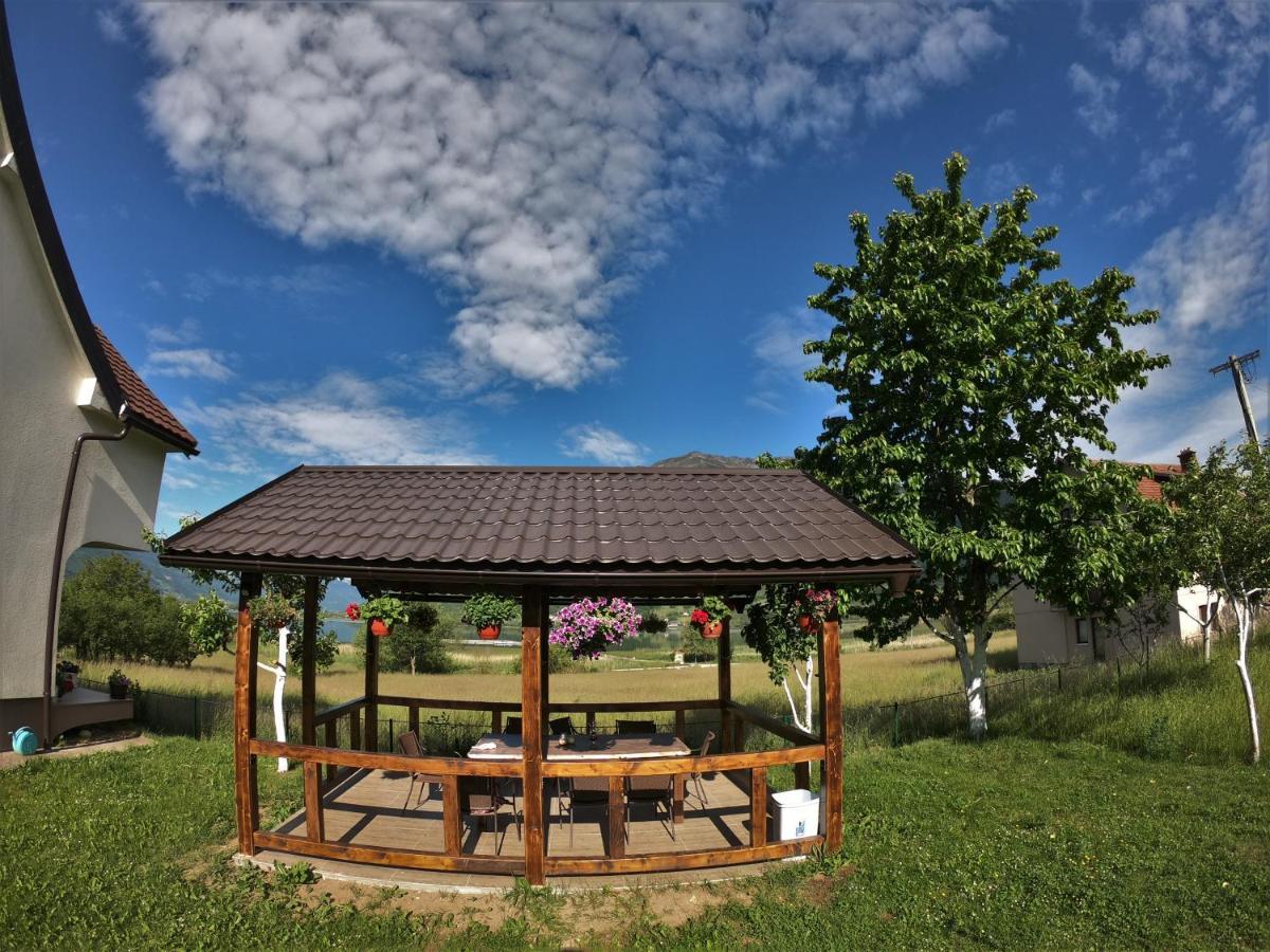 Guest House Blue Views Πλαβ Εξωτερικό φωτογραφία