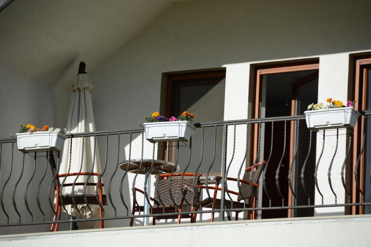 Guest House Blue Views Πλαβ Εξωτερικό φωτογραφία