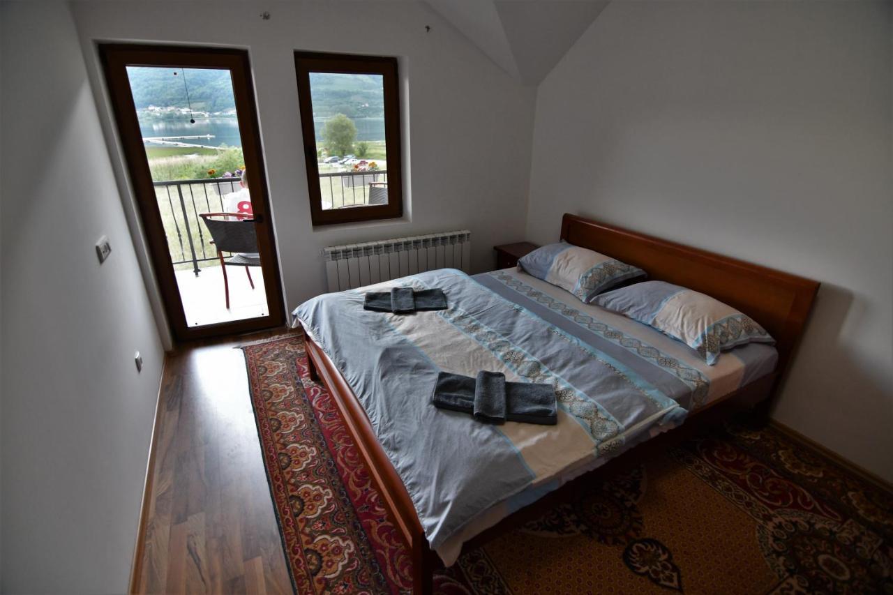 Guest House Blue Views Πλαβ Εξωτερικό φωτογραφία