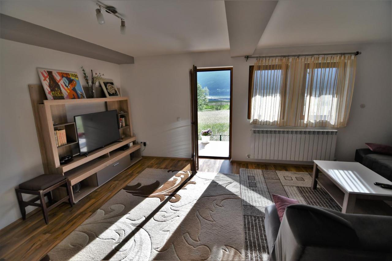 Guest House Blue Views Πλαβ Εξωτερικό φωτογραφία